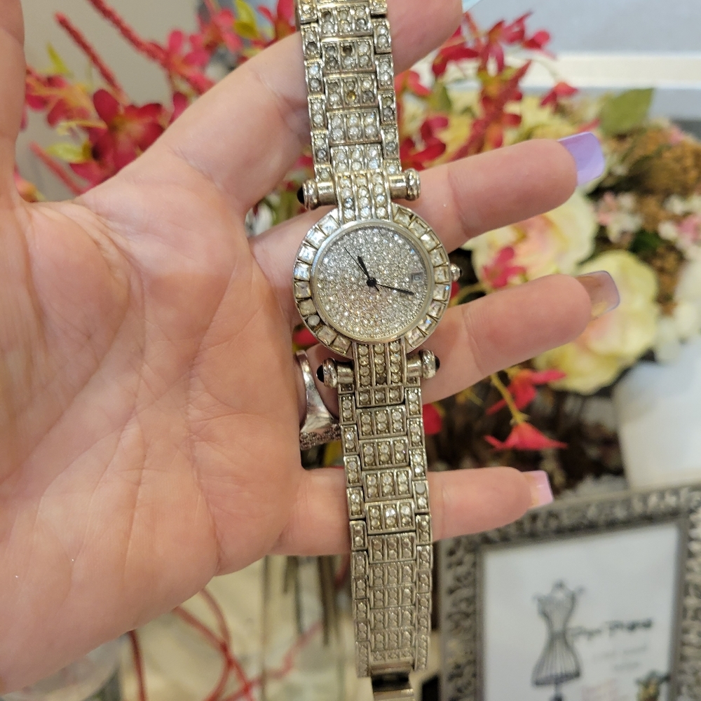 VINTAGE CRYSTAL GENERE WATCH
